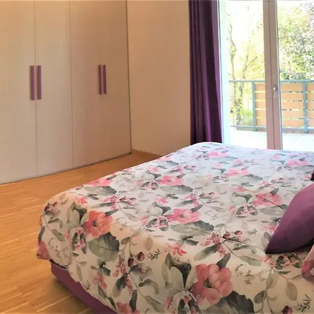 Residenza La Vedetta Daire *